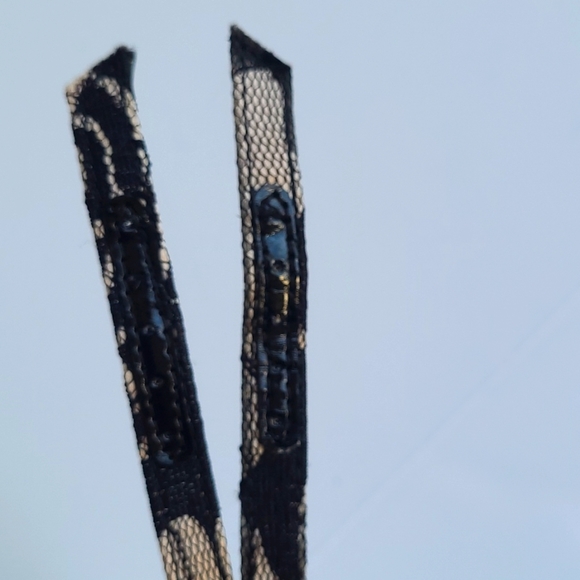 Steve Madden Hadleyy Jeweled Lace Peep Toe Platform Pumps - Picture 14 of 14